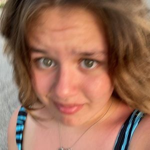 Meet your Posher, Beatrise